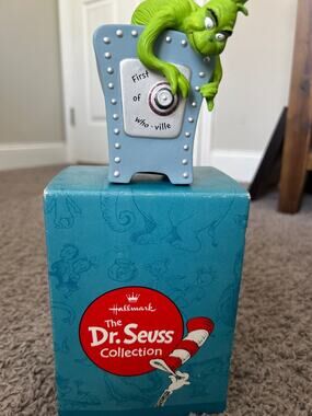 Vintage 2000 - Grinch Bank - First Bank of Who-ville